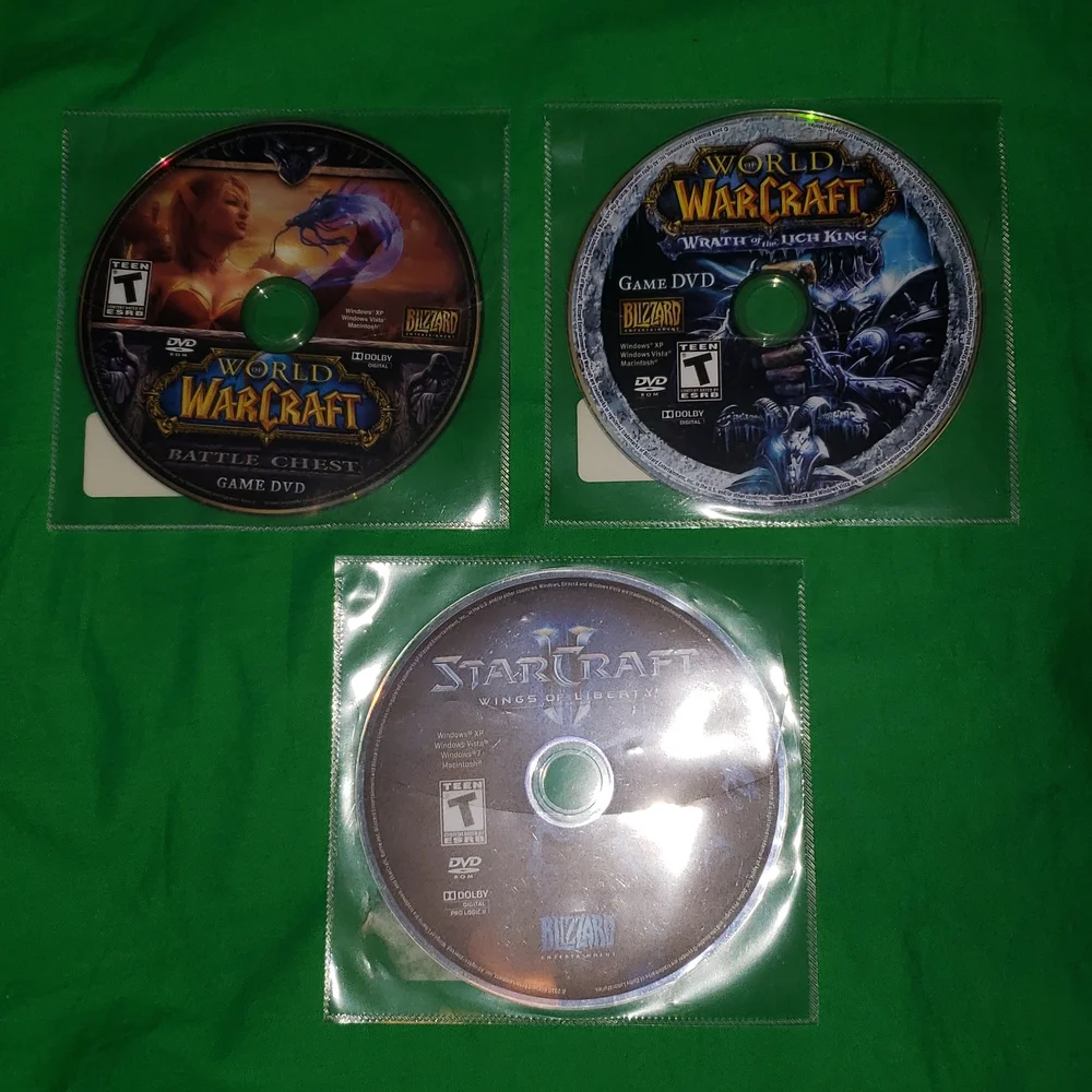 World of Warcraft Battle Chest, Wrath of the lich king and Star Craft 2 Game DVD